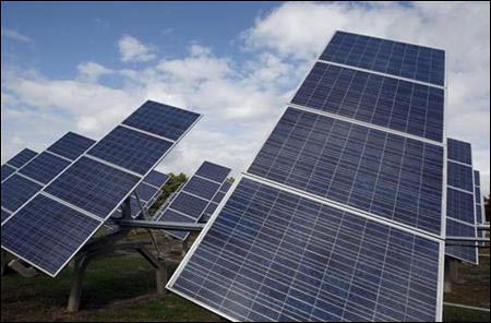 태양열 추적기를위한 Slewing Drive