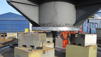 단일 행 볼 슬리핑 링 